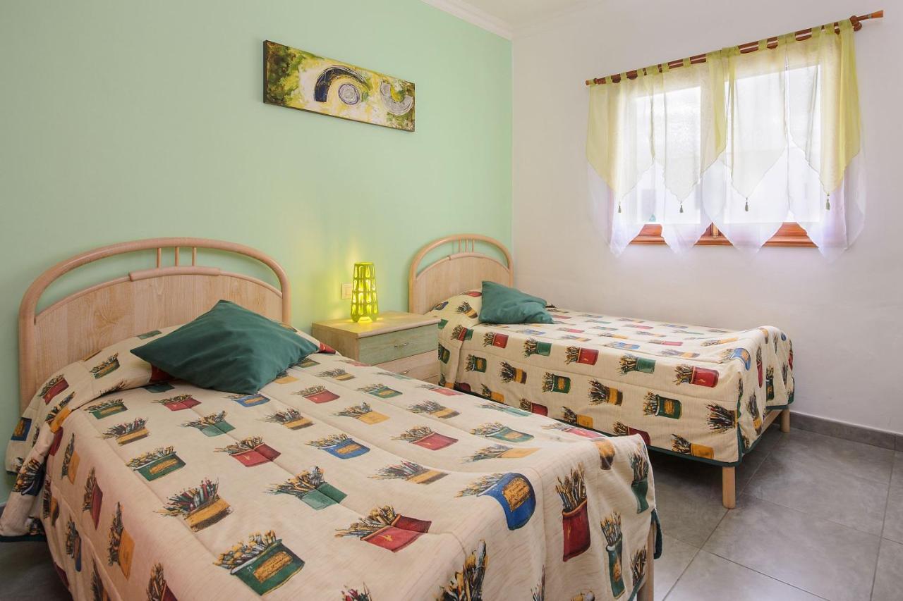 Apartamento Los Morales ปูแอร์โตเดลคาร์เมน ภายนอก รูปภาพ